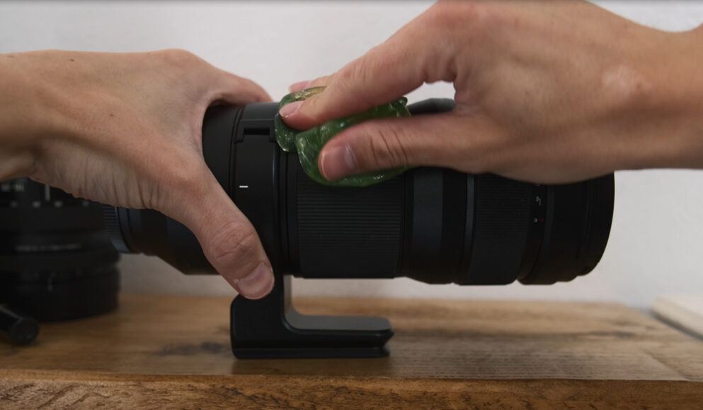 Clean Your Lens Focus and Zoom Ring With This Cheap Trick Indie Tips